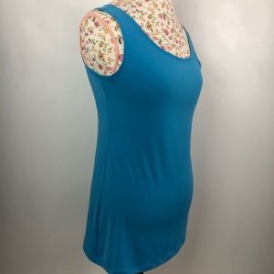 NWT Soft Works Women’s sky blue tank top Sz M